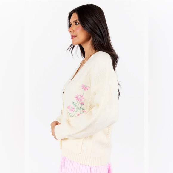 Pink Lily Floral Embroidered Button Up Bohemian Cardigan Cream Size 2X - Picture 7 of 9